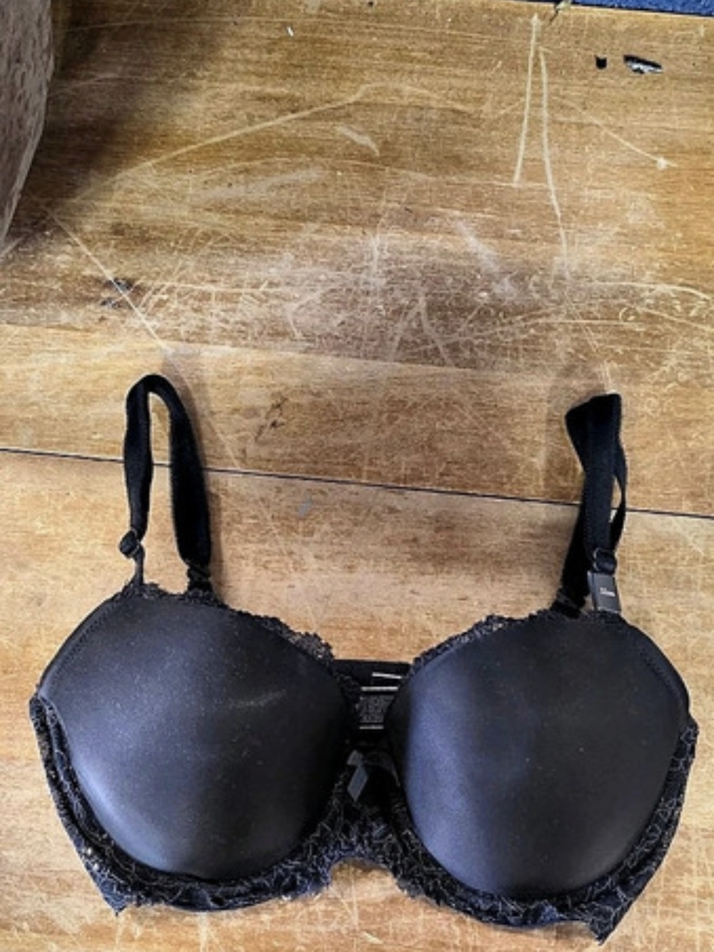 Victoria's Secret Dream Angels Lined Demi Bra Black